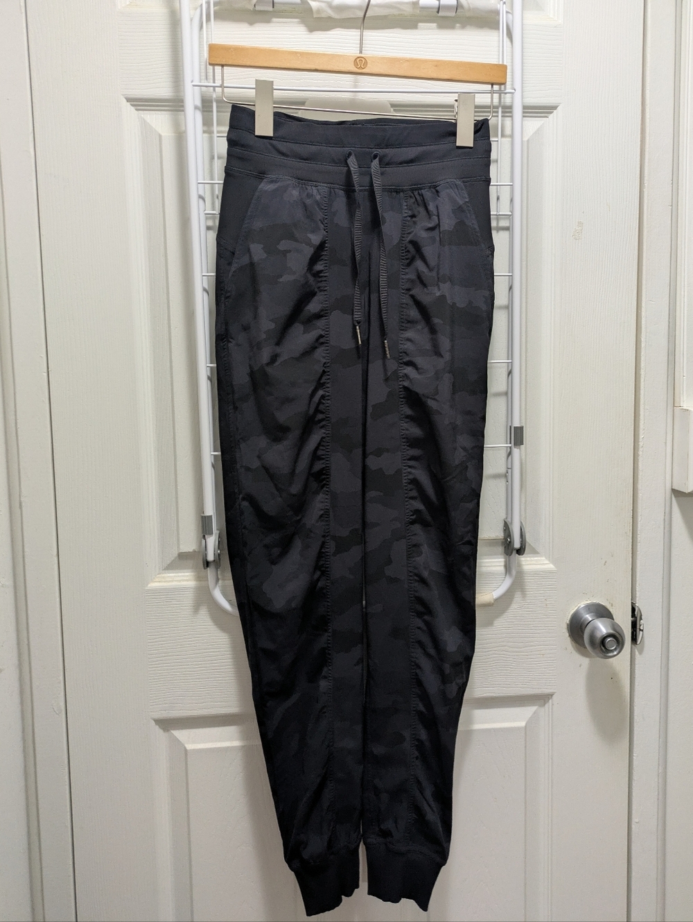 Lululemon Dance Studio Mid-Rise Jogger
